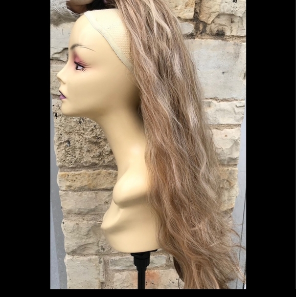 New - Picture 5 of 5